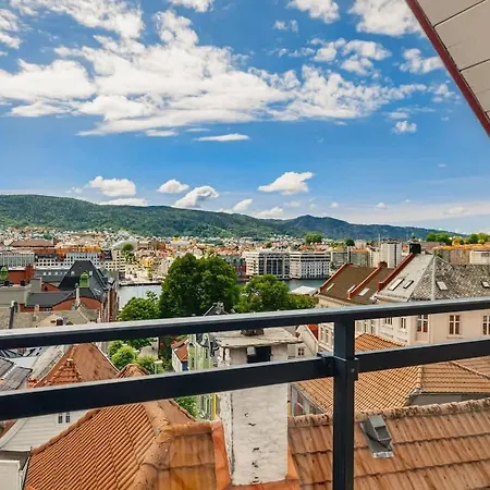 Dinbnb Homes I 200m To Bryggen I Make Memories With Friends And Family! * Bergen