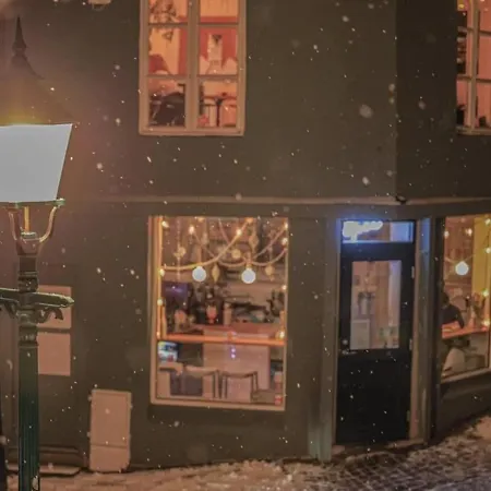 Dinbnb Homes I 200m To Bryggen I Make Memories With Friends And Family! Bergen