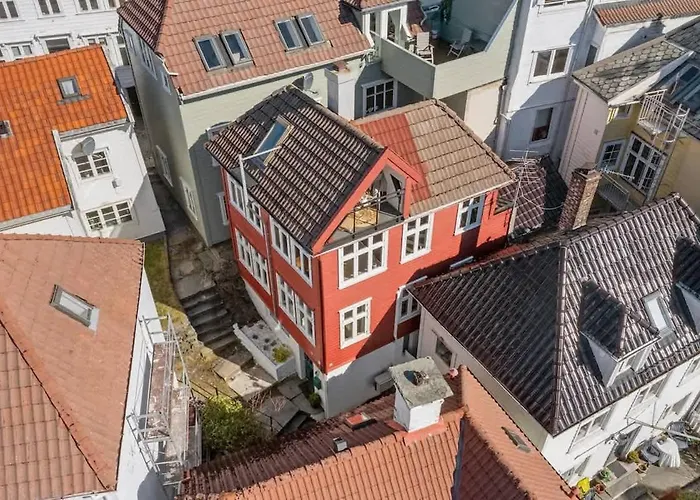 Casa de Férias Dinbnb Homes I 200m To Bryggen I Make Memories With Friends And Family! Bergen